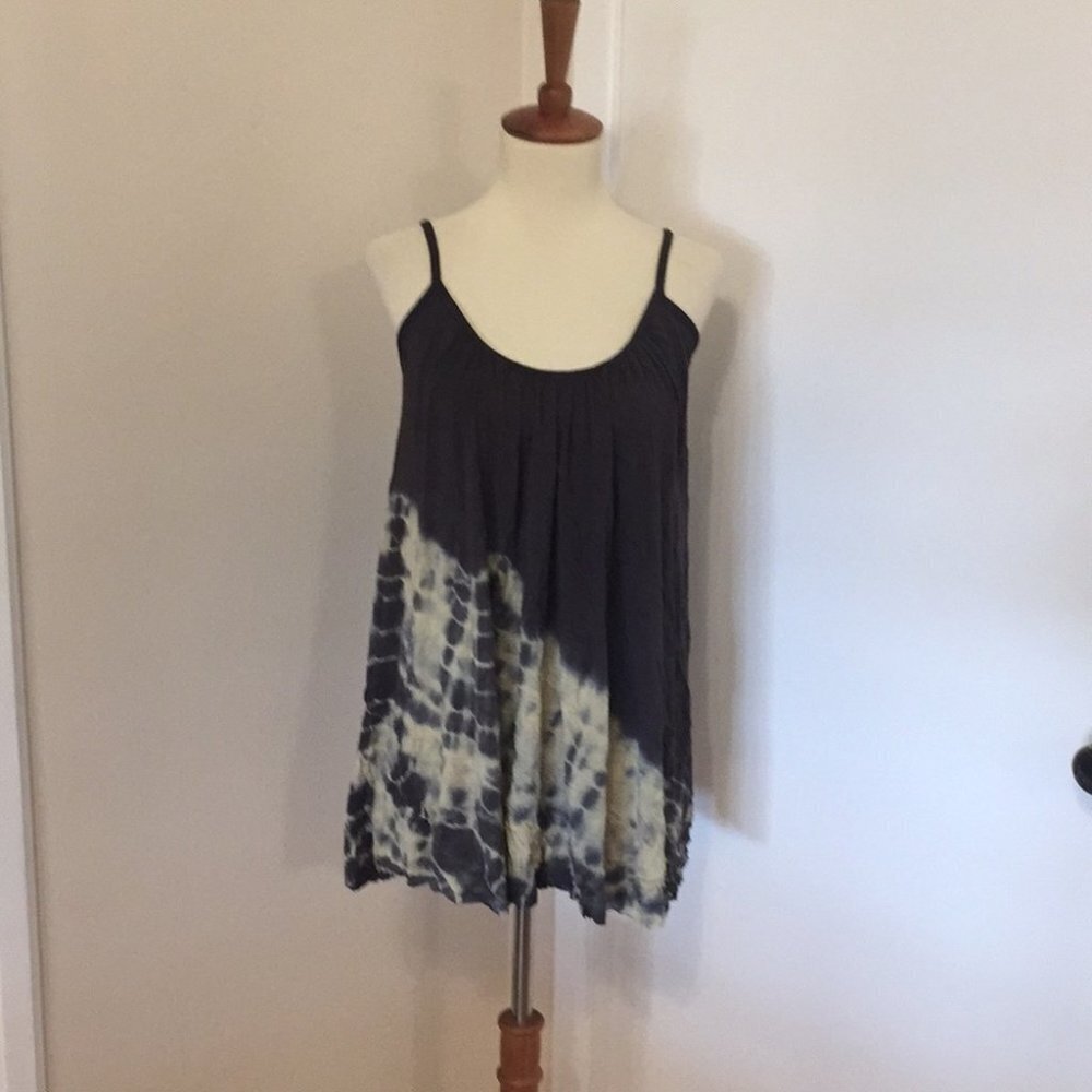 S/M/L NWOT LOVE‎ TANJANE Tank Top FF51